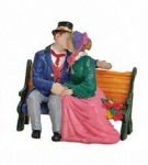 Lichthaus G.Wurm  weihnachtliche Miniatur Winterszene Paare auf der Bank Liebespaar küssend